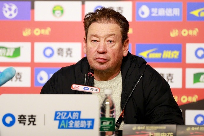 斯盧茨基：本場比賽激情四溢，以至於直到現在我的心情都還未平複